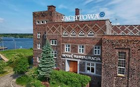 Jachtowa Hotel I Restauracja